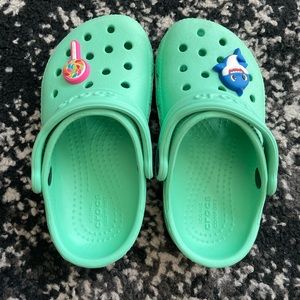 Kid crocs with charms